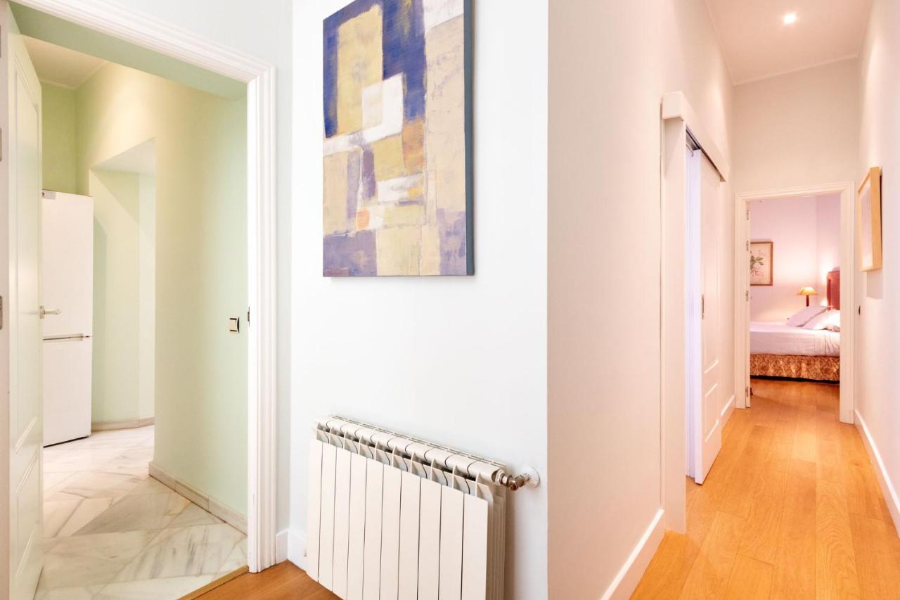 Museum Duplex And Patios, Historical Center, 8 Pax * Siviglia